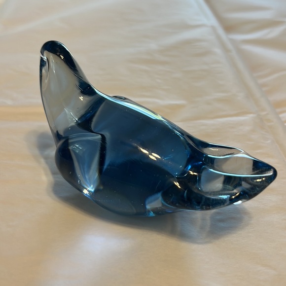 Blue Glass Bird Figure / Statue - Glass Blue Bird of Happiness - Picture 4 of 13